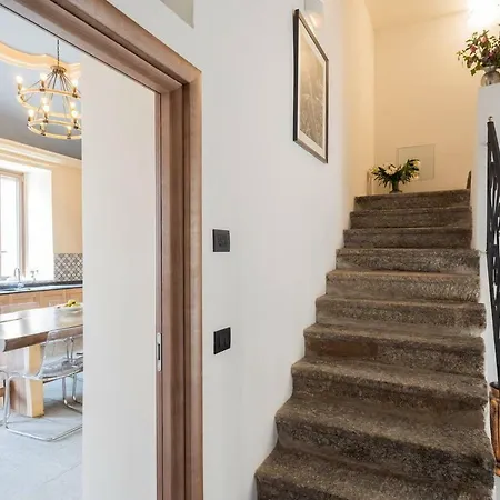 别墅 Castravalva By Rent *