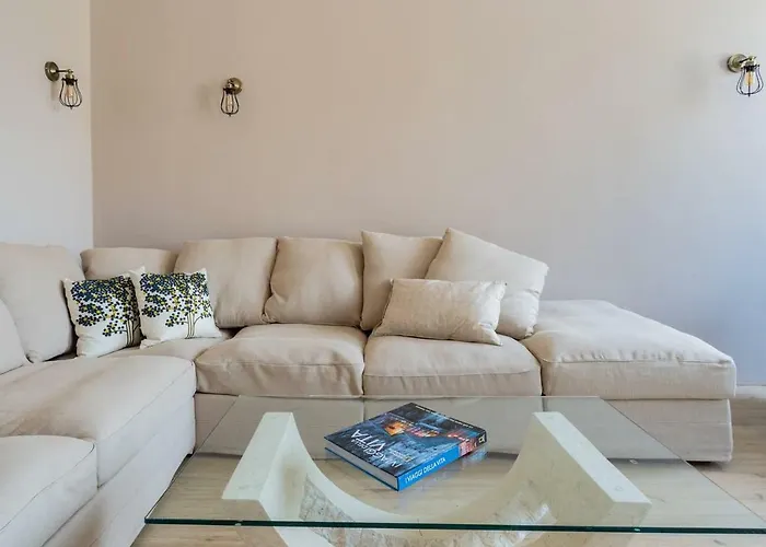 Villa Castravalva By Rent